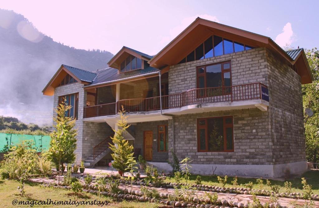 Raison Meadows By Magical Himalayan Stays Manāli Eksteriør billede